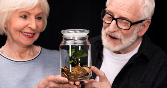 senior-couple-money-jar